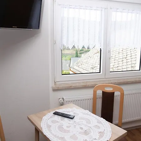 Schorn Apartment *