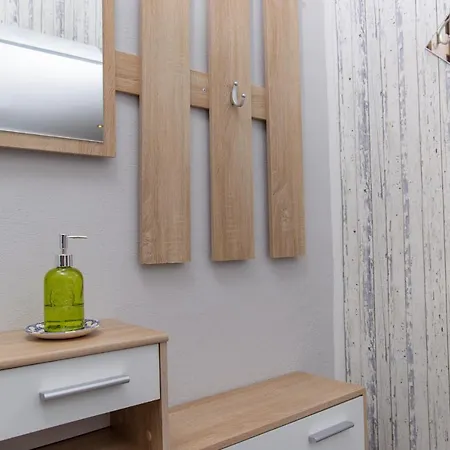 Schorn Apartment
